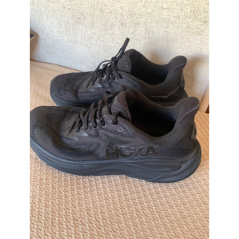 Hoka One One Clifton 9 Mens Running Shoes Triple Black Sneakers Low Top sz 11.5D